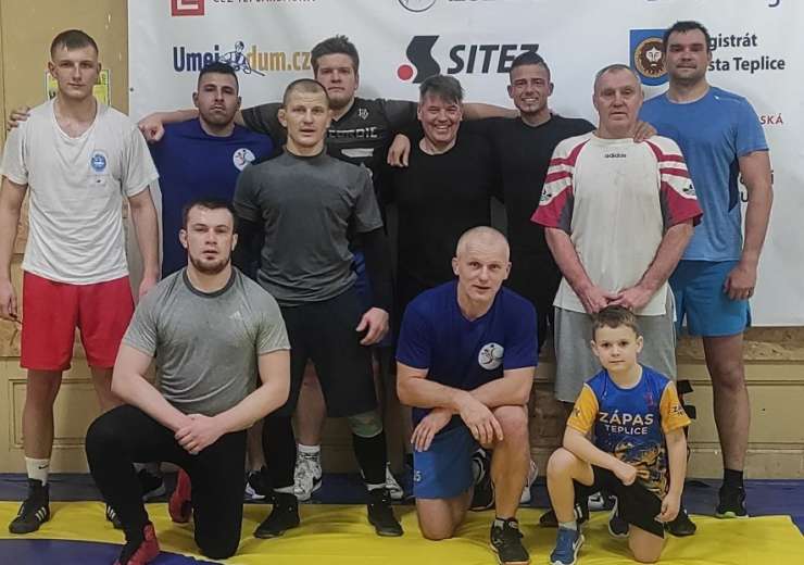 Novotný,Dempele,Sobecký,Fedotov P.,Kliský jun.,Recska,Yarlov,Kučera,Jezdinský,Belák