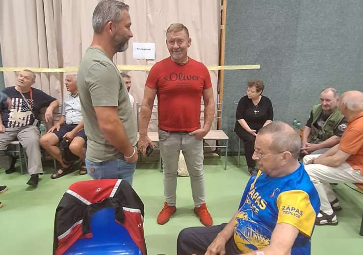 Šucha,Klement,Ellschllöger,v zadu Doksanský,Benedikt,Lepšíková,Lepšík a Mudr.Štěrba
