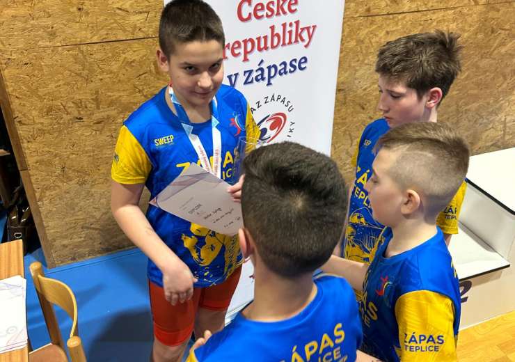 kluci blahopřejí Jurovi