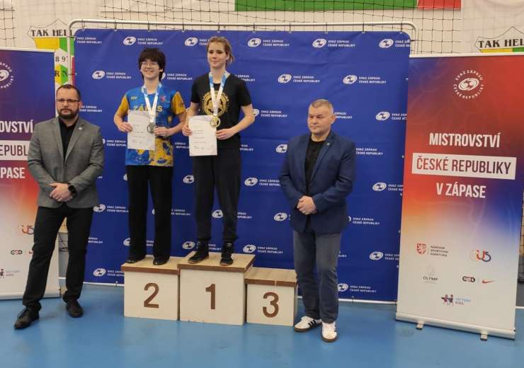 juniorky 59.kg Mikulová Barbora 2.místo