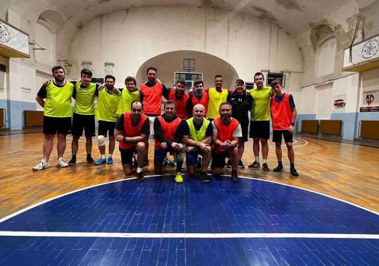 zápasnický fotbal 2023-Indrák,Jezdinský,Aschley,Jungman,Horák jun.,Klouček,Mikiska,Kliský jun.,Kliský,Konečný,Kloček,Bednář,Ellschllöger,Jezdinský,Šucha
