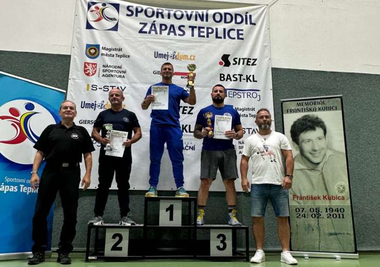 družstva: 1.místo H.Brod,2.místo Hnidousy-Motyčín,3.místo SO Zápas Teplice